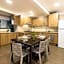 102 Centro 2Bdrm 2bath apt AC Rooftop