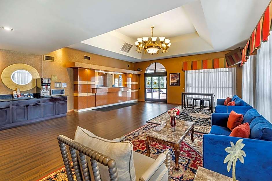 Best Western Plus South Bay Hotel