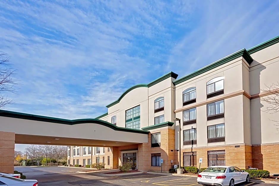 Wingate by Wyndham Arlington Heights