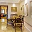 The LaLiT Laxmi Vilas Palace Udaipur Hotel