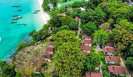 Phi Phi Bayview Resort (SHA Plus)