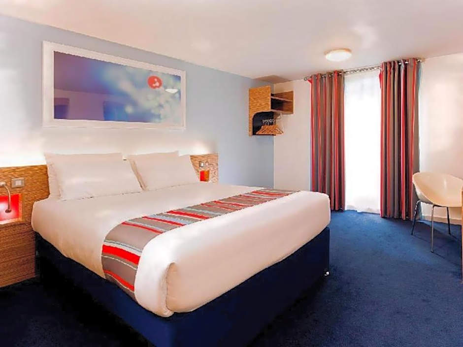 Travelodge Birmingham Fort Dunlop