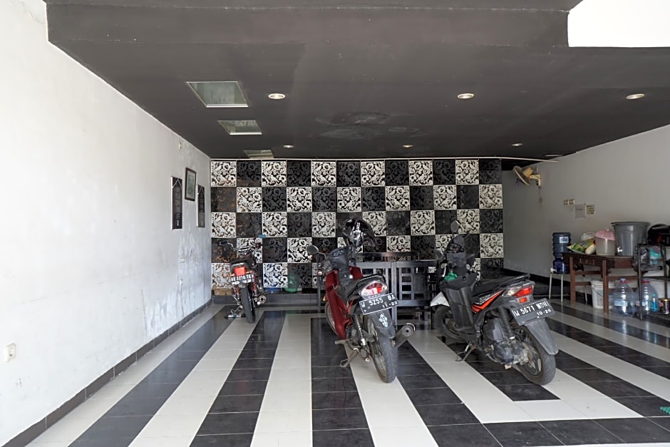 OYO 92863 Hotel Blessing