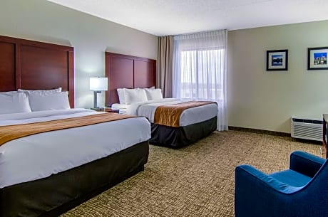 Comfort Inn Suites Wichita Wichita Hotels Ks At Getaroom