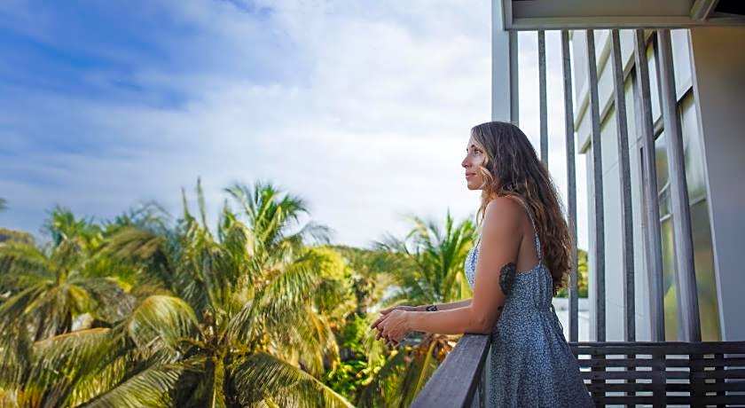 Ataraxis Grand and Spa Fuvahmulah