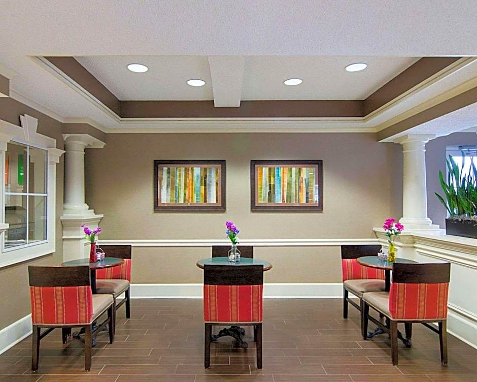 Quality Inn & Suites Little Rock West