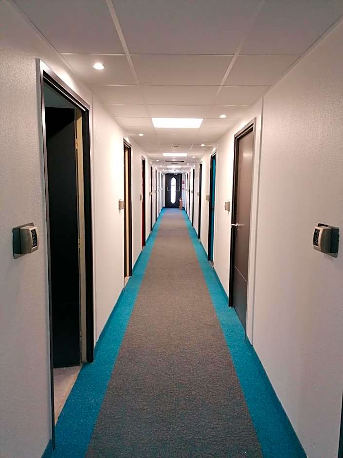 Kyriad Direct Martigues