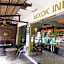 Mixok Inn