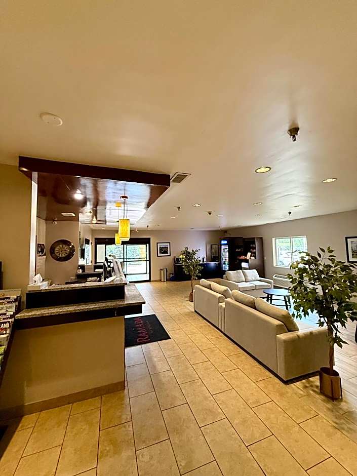 Ramada by Wyndham Glendale Heights/Lombard