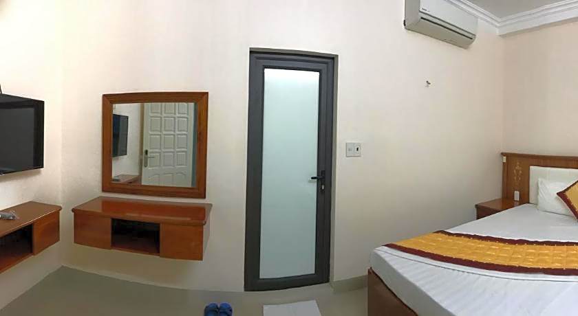 Binh Minh Riverside Hotel