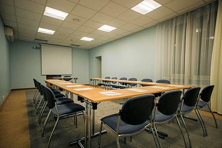 Rixwell Viru Square Hotel