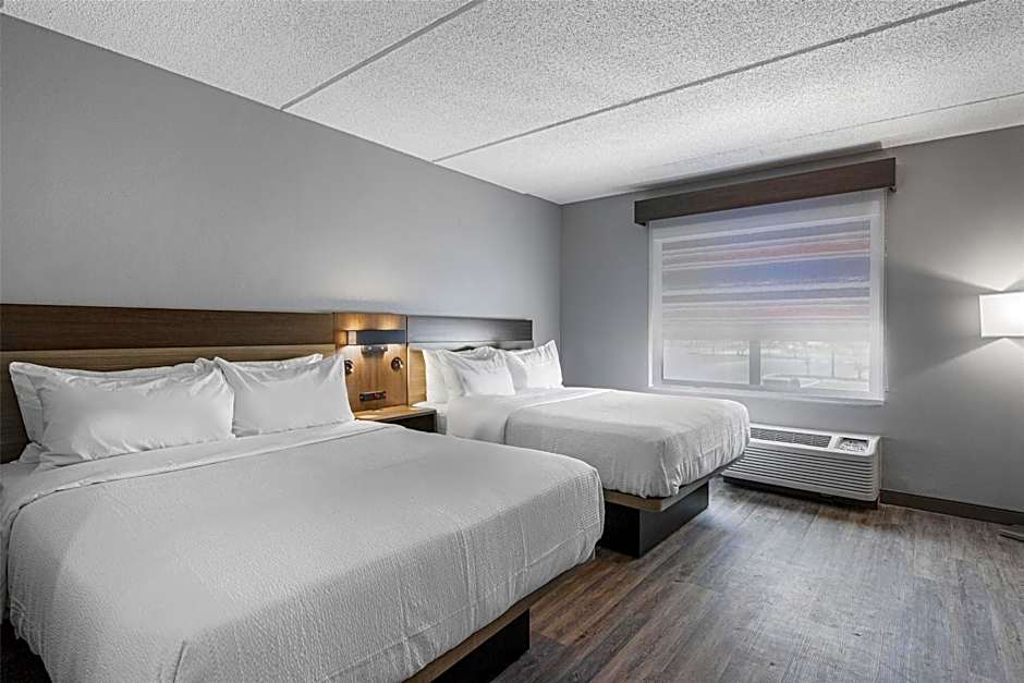 Best Western Plus Savannah Gateway