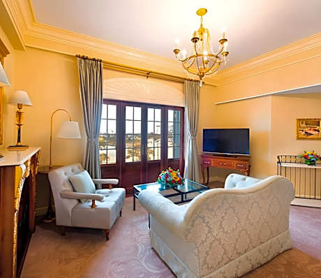 City View Suite