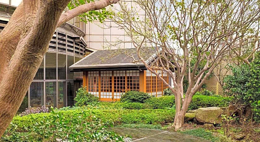 Shangri-la's Far Eastern Plaza Hotel, Taipei