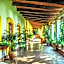 Hotel Hacienda Los Laureles