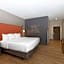 La Quinta by Wyndham Altoona Des Moines