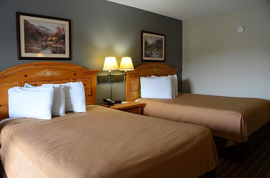 Clarksville Inn