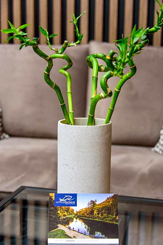 Hotel TwentyFour Living