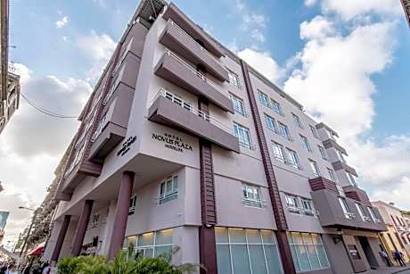 Novus Plaza Hodelpa