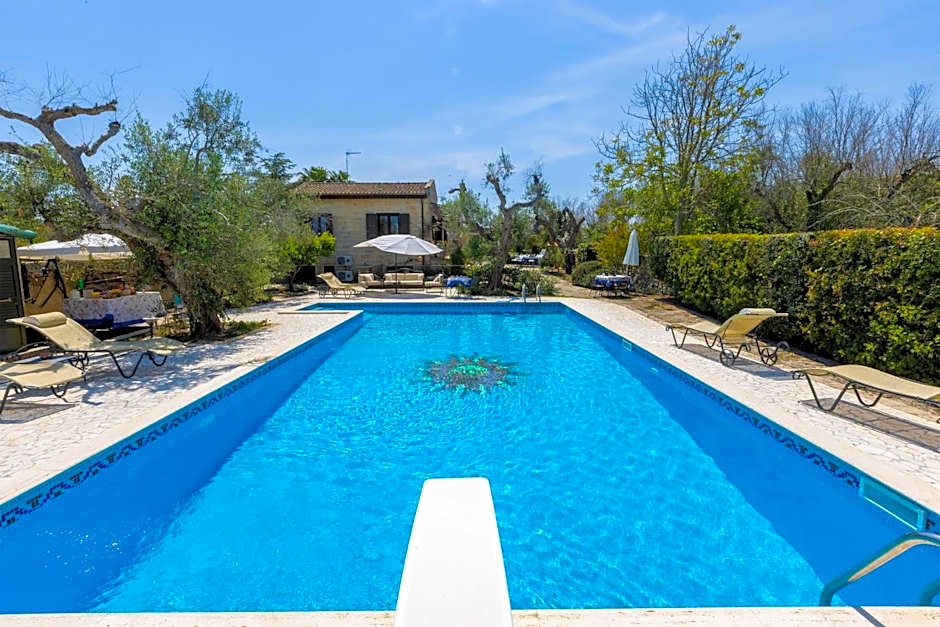 Casa Ulmi con piscina