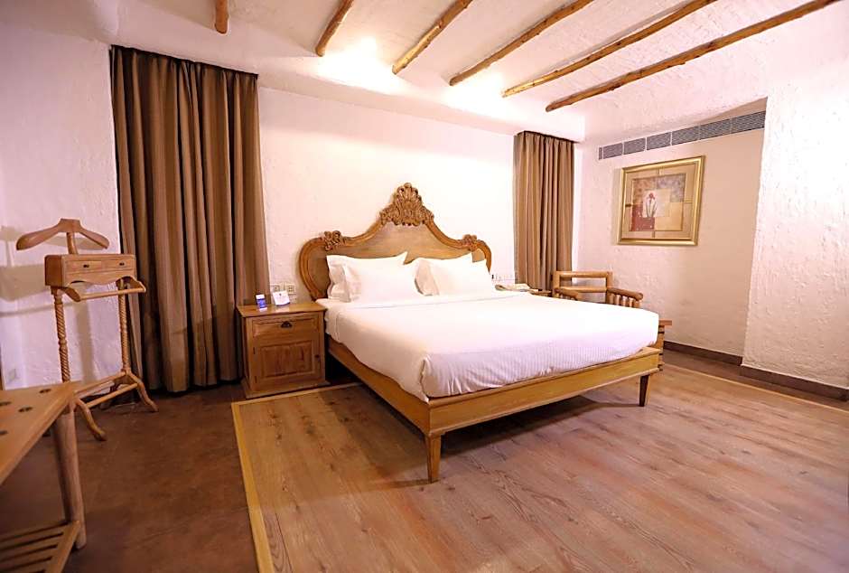 Shravanthi Sarovar Portico