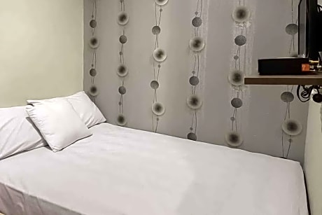 Aimer Guest House Syariah Mitra RedDoorz