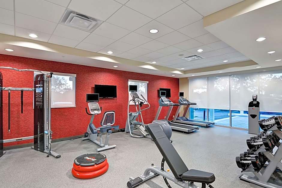 Home2 Suites By Hilton Tampa Usf Near Busch Gardens