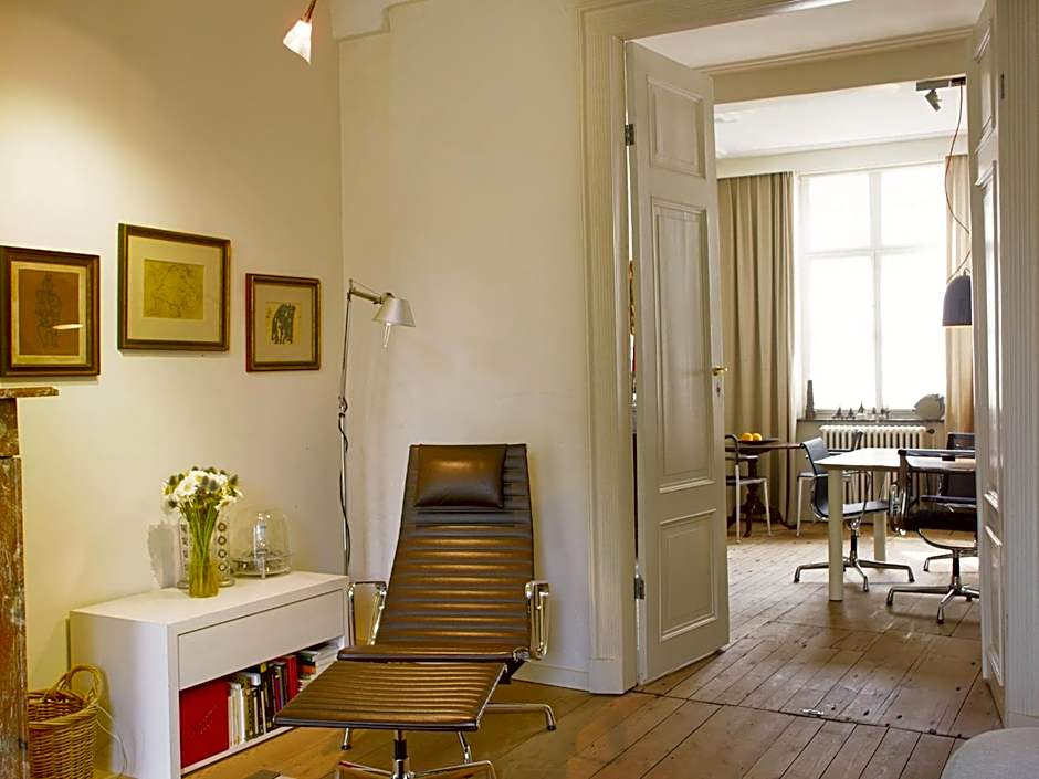 B&B Alphabet - Luxury Guesthouse and Art Gallery