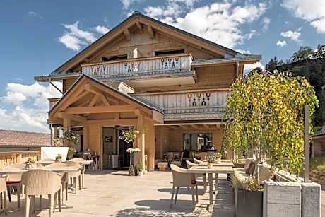 Caschu Alp Boutique Design Hotel Stoos - adults only