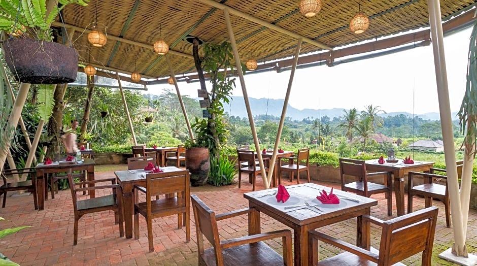 Cepik Villa Sidemen by AGATA