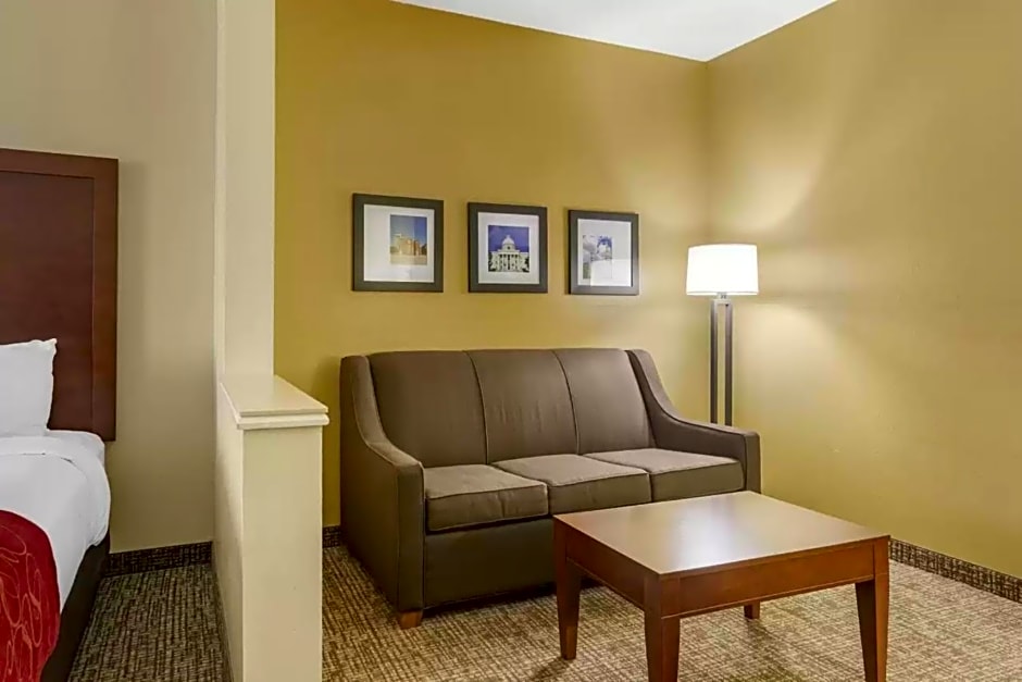 Comfort Suites Montgomery East Monticello Dr.