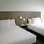 Signature Anaheim Maingate