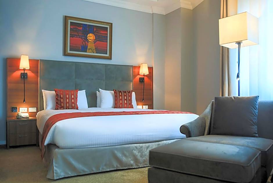 Swiss Inn Nexus Hotel