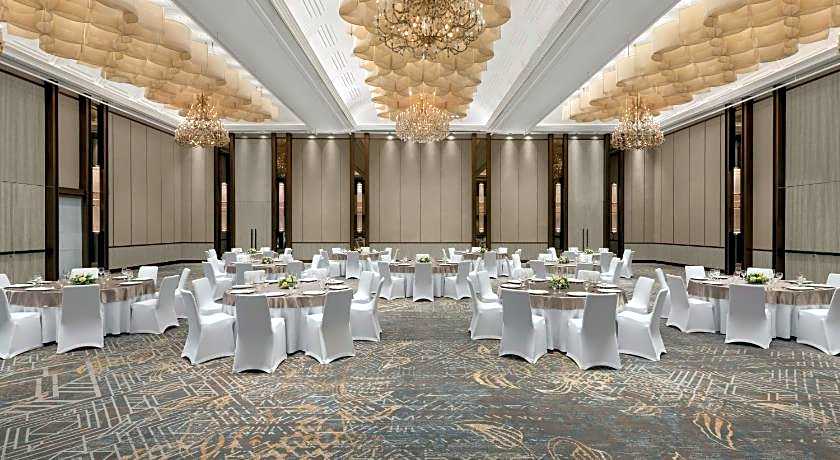 Courtyard by Marriott Phuket Town