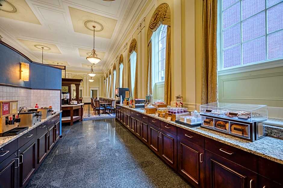 Hampton Inn By Hilton & Suites Providence