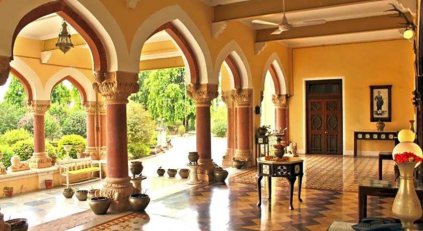 Bhanwar Vilas Palace