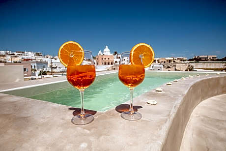 Utopia Suites Santorini