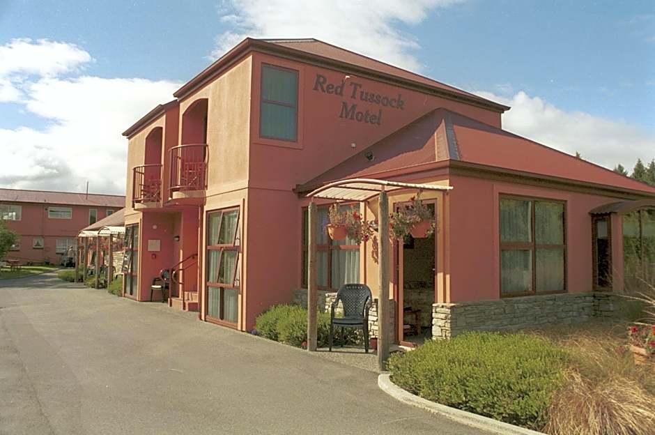 Red Tussock Motel