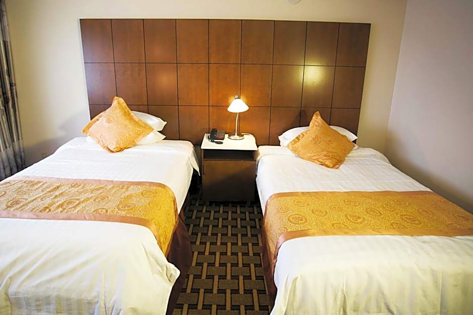 LA Crystal Hotel -Los Angeles-Long Beach Area