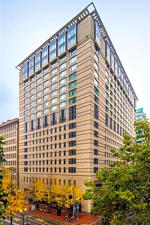 The Duniway Portland, A Hilton Hotel