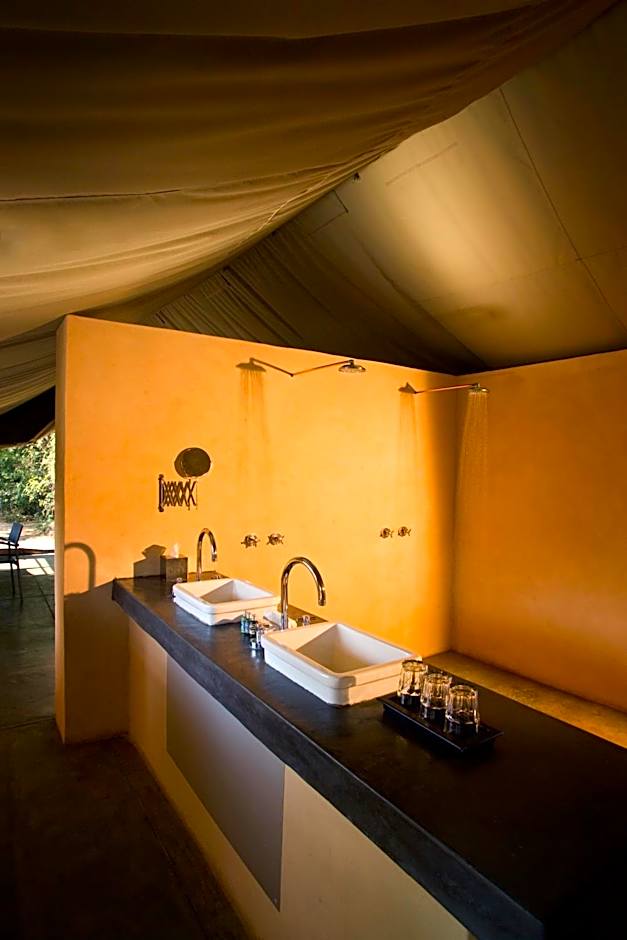 Honeyguide Tented Safari Camp - Khoka Moya