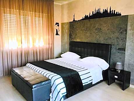 Deluxe Queen Room New York