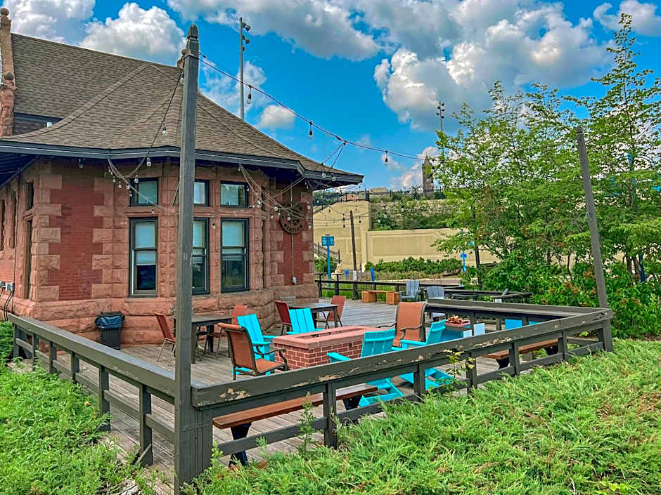 Endion Inn