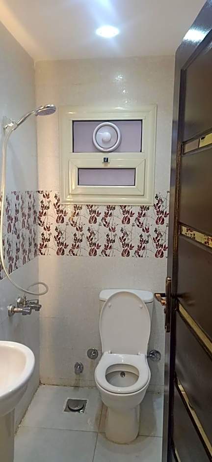 شقه فندقيه في شيراتون المطار