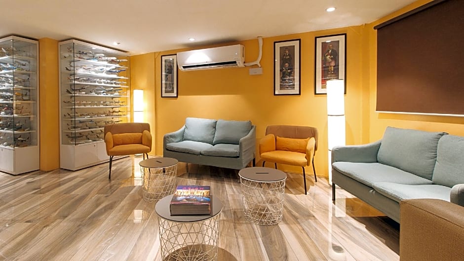 RedDoorz @ EDSA Pasay