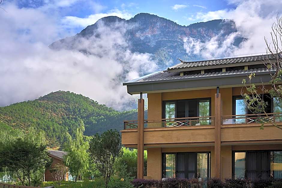 Hotel Indigo Lugu Lake By IHG