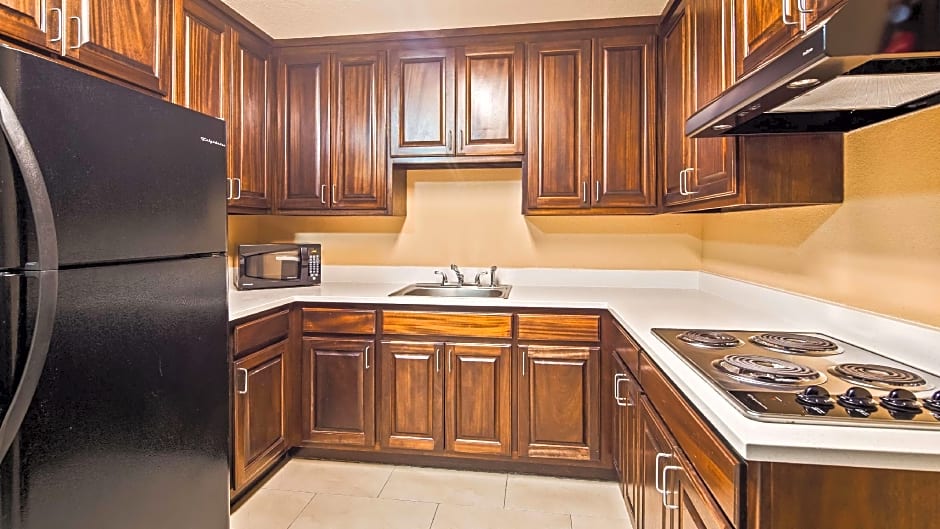 Best Western Granbury Inn & Suites