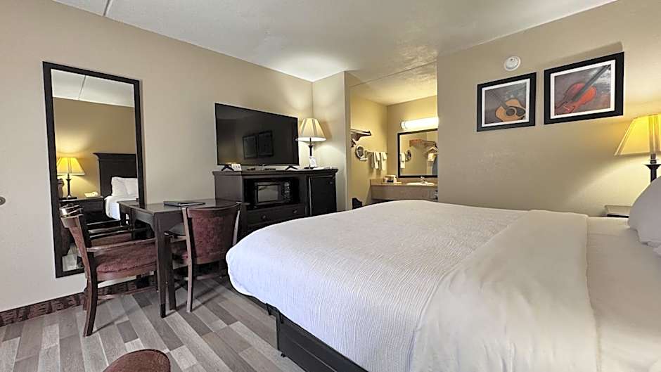 Quality Inn West