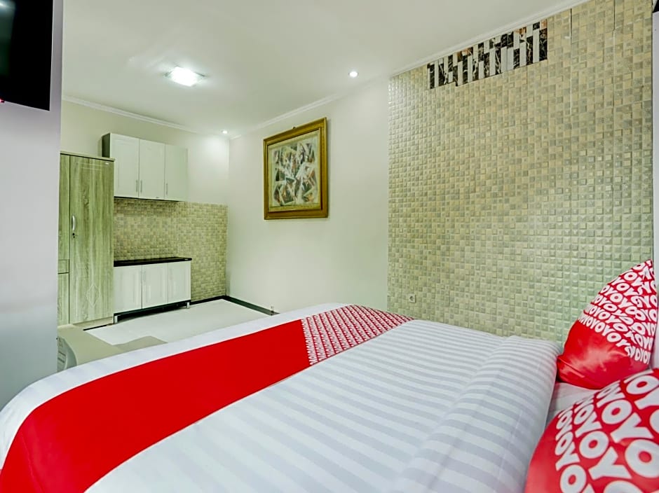 OYO 90131 Liberty Guest House