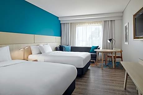 Standard Double Room with Two Double Beds - High Floor